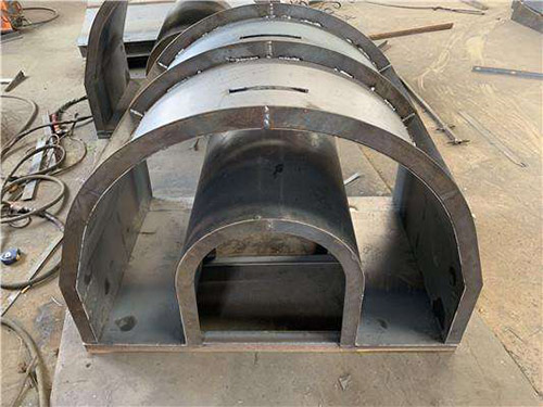 現(xiàn)澆U型槽模具1 現(xiàn)澆U型槽模具1