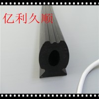廠家批發(fā) 環(huán)衛(wèi)車尾門密封條 清潔車四孔防水硅膠條