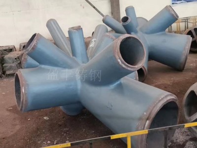 福建廈門北站鑄鋼節點在加緊生產